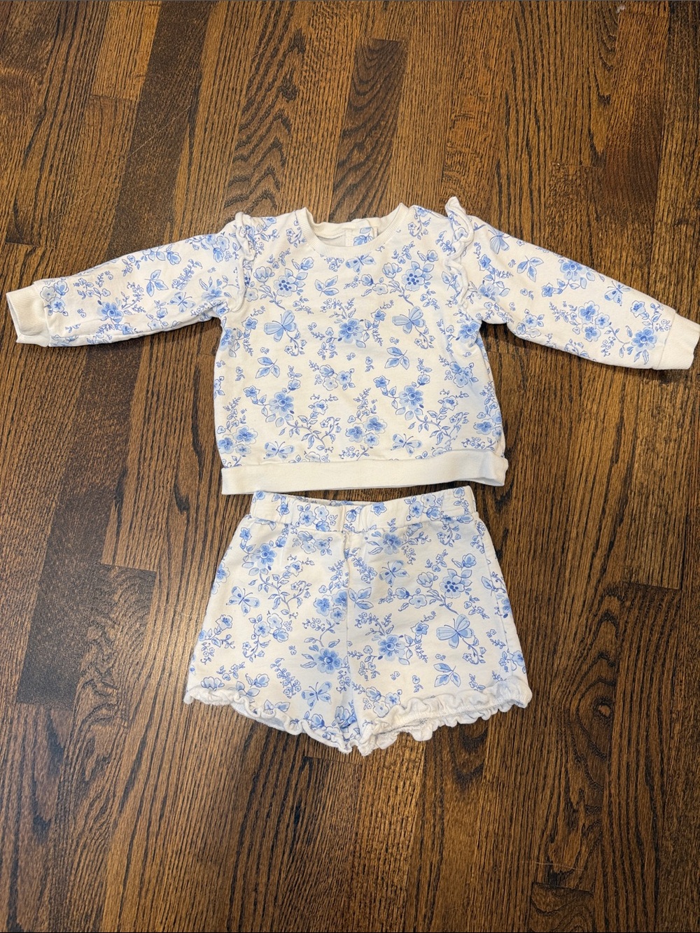 Girls' Blue Floral Two-Piece Short Set 24 Months